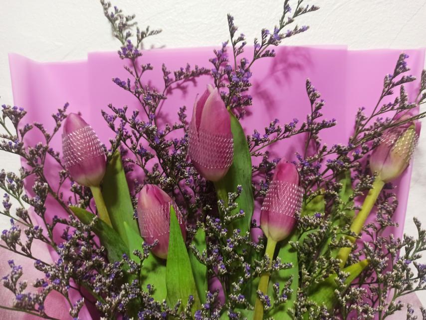 Tulips - I-L-Y Purple 6 stems