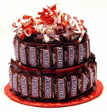 Snickers - Cake setup chocolates