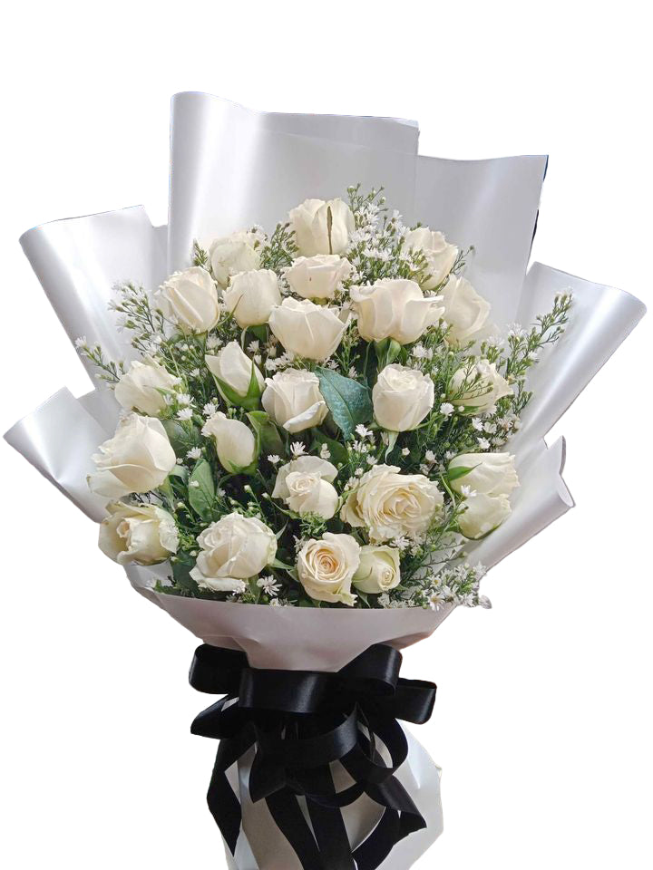 2 dozen - White Roses impurities