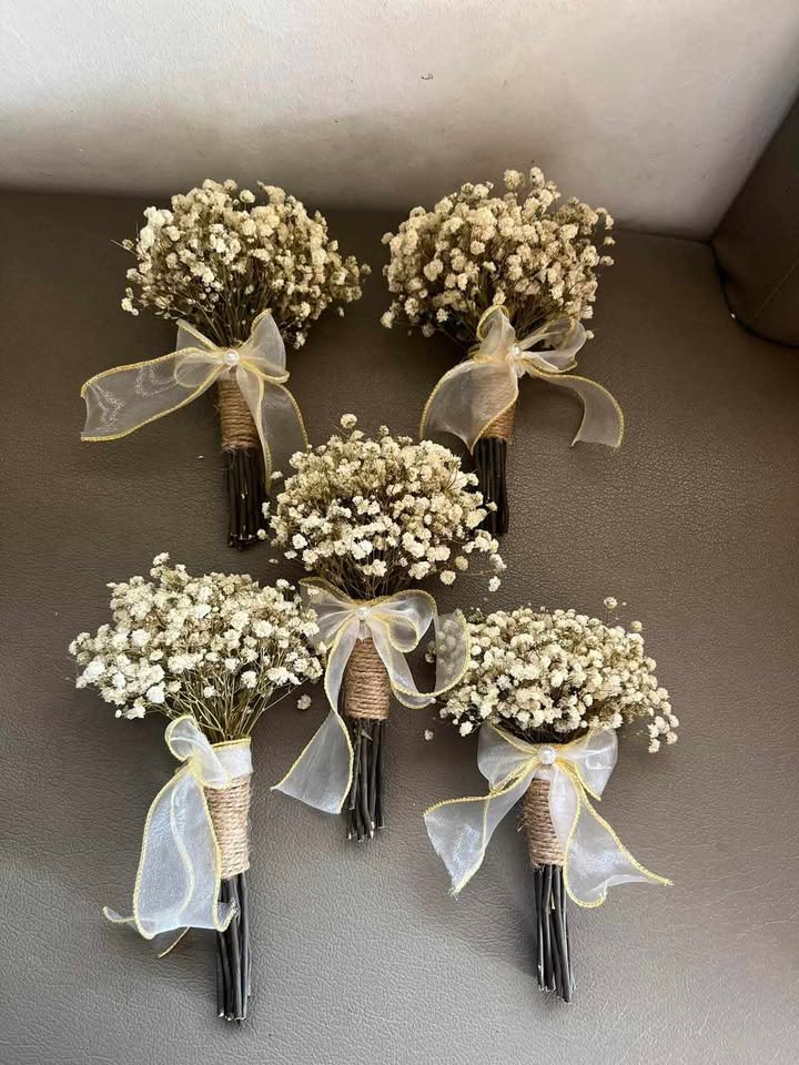 Mini Dried Entourage Flower Bridal Bouquet