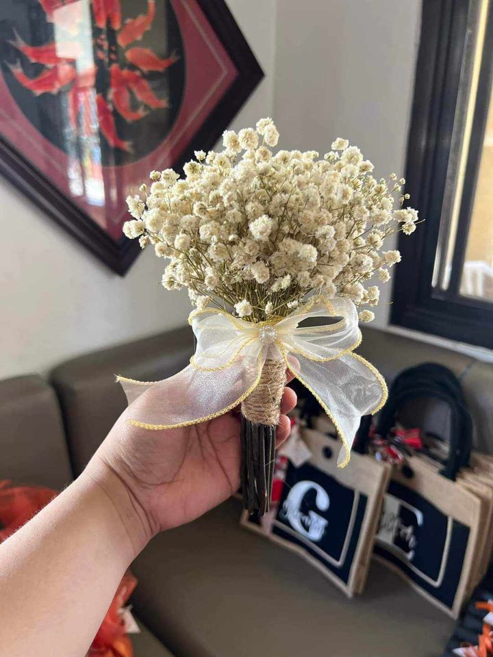 Mini Dried Entourage Flower Bridal Bouquet