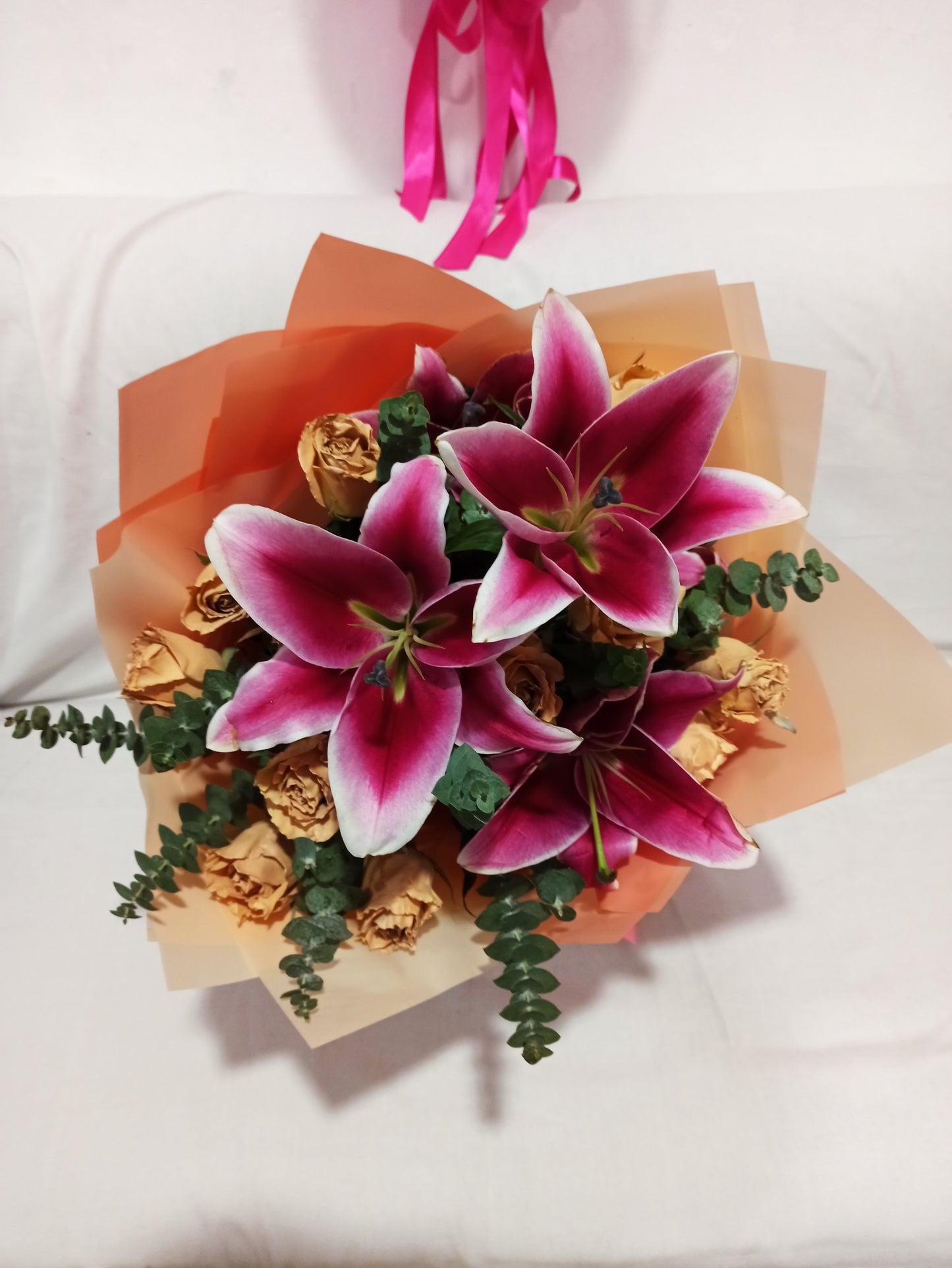 Stargazer bouquet -peachy starry