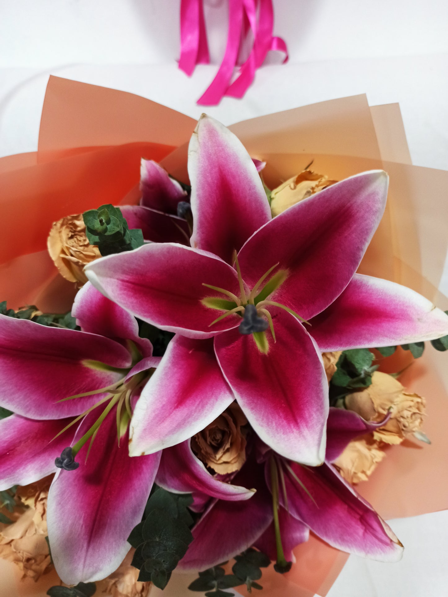 Stargazer bouquet -peachy starry