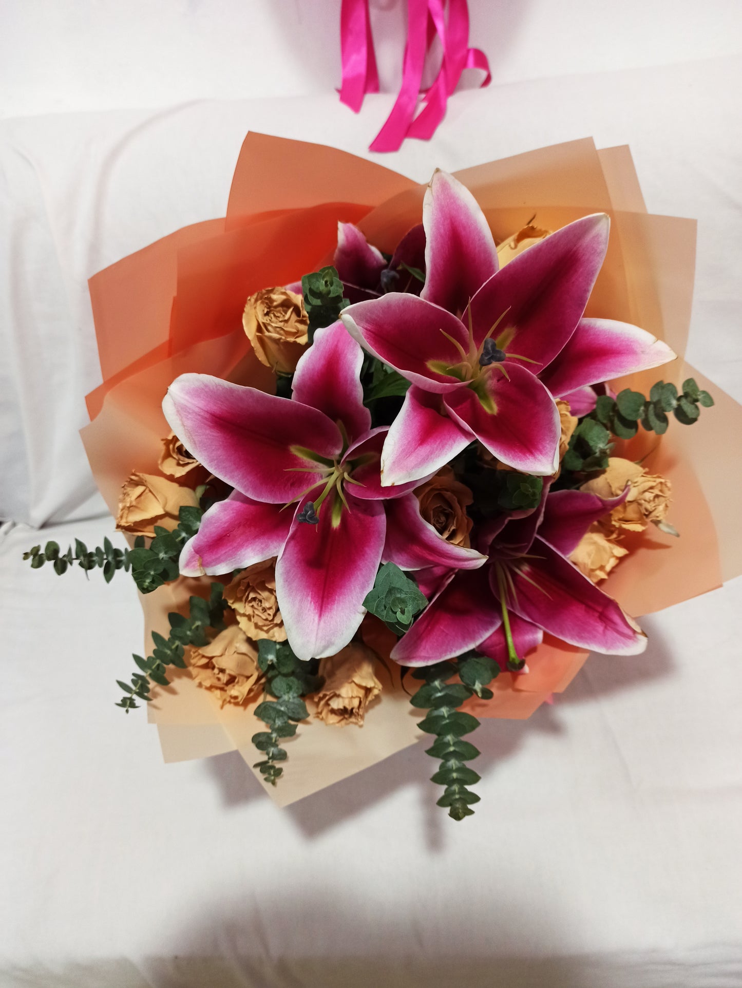 Stargazer bouquet -peachy starry