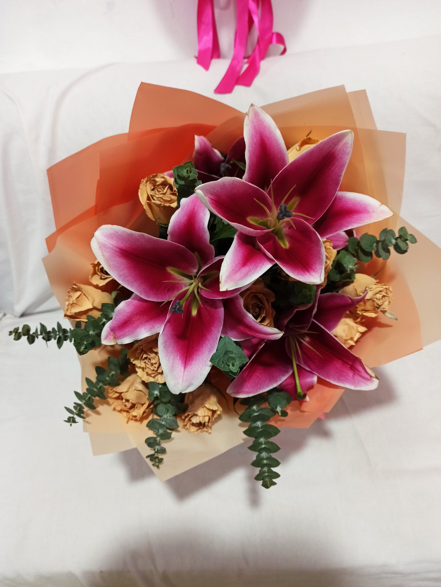 Stargazer bouquet -peachy starry