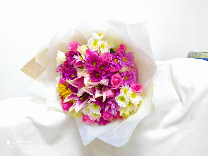 ASSORTED FLOWERS