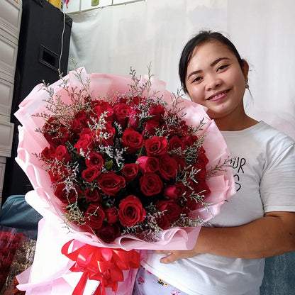 Giant - 5 dozen Red Sophisticated