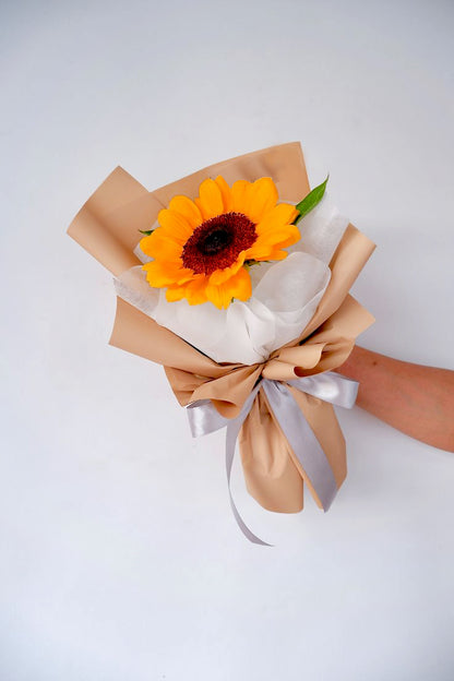 Single sunflower no fillers