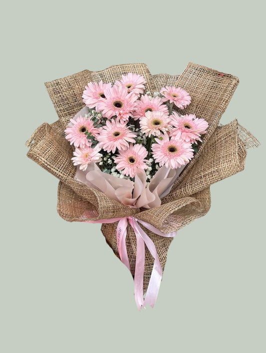 Country Bloom – 12 Gerbera Bouquet